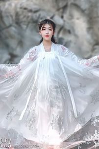 Hán Phục Mạc Kiều