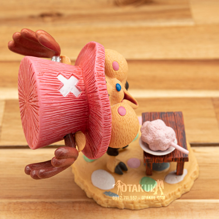 Mô Hình Figure One Piece Tony Tony Chopper GK Happy