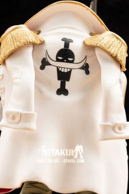 Mô Hình Figure Râu Trắng - White Beard - One Piece