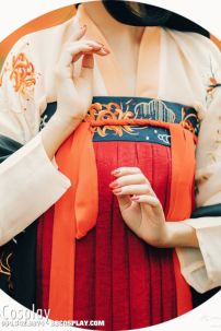 Hán Phục Bỉ Ngạn Huyền Xích