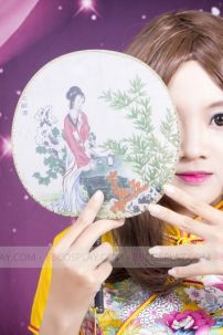 Sườn Xám Vàng Phi Ngắn Cổ Tàu Có Tay