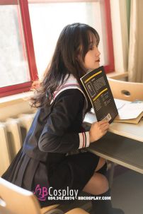 Trang Phục Nữ Sinh Xanh Đậm 2 Sọc Đỏ Tay Dài