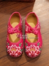 Hài Vải Trẻ Em Đỏ Thêu Hoa Size 31
