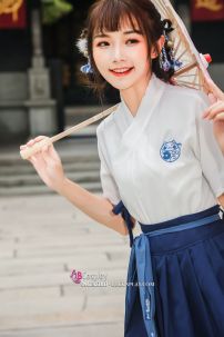 Mua Hán Phục Cách Tân Mèo Xanh