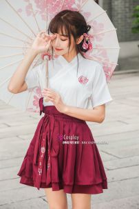 Hán Phục Cách Tân Mèo Đỏ