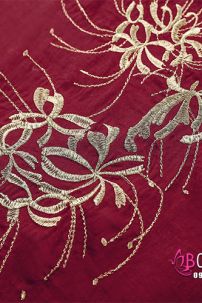 Yếm Đỏ Bỉ Ngạn Cổ Trang Mặc Với Hán Phục