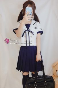 Nữ Sinh Thủy Thủ Nhật Bản