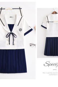 Nữ Sinh Thủy Thủ Nhật Bản