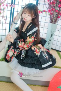 Waloli Lolita Đen Có Yếm