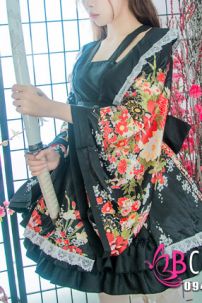 Waloli Lolita Đen Có Yếm