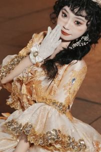 Đầm Công Nương Lavyda Vàng Gold