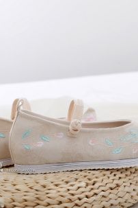 Giày Thêu Hán Phục Đế 4cm Size 38