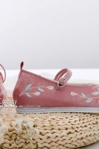Giày Thêu Hán Phục Đế 4cm Size 38
