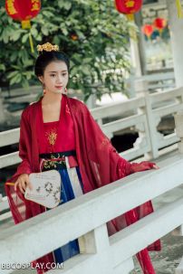 Hán Phục Bỉ Ngạn Vương - Có Khoác