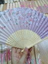 Uchiwa Quạt Vải Nhật Bản Trắng Phối Tím Hoa