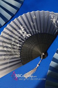 Uchiwa Quạt Vải Nhật Bản Nền Đen Cán Đen Hoa Lan