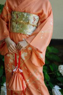 Kimono Cam Đào Chiều Thu