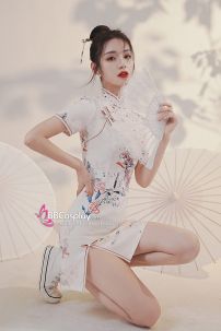 Sườn Xám Cách Tân Thiên Bách Tùng 2023