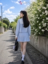 Bộ Nữ Sinh Xanh Cổ Áo Vuông Màu Trắng Tay Dài