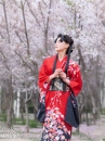 Yukata Chuẩn Nhật Đỏ (Kimono Mùa Hè Rực Rỡ)