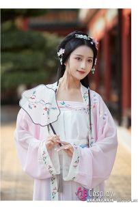 Hán Phục Tuyết Giang