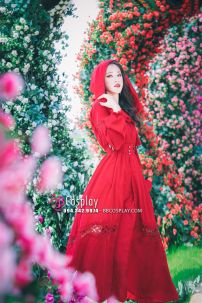 Trang Phục Cô Bé Quàng Khăn Đỏ Hiện Đại