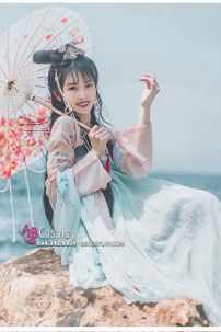 Hán Phục Nhập Nhưng Không Về