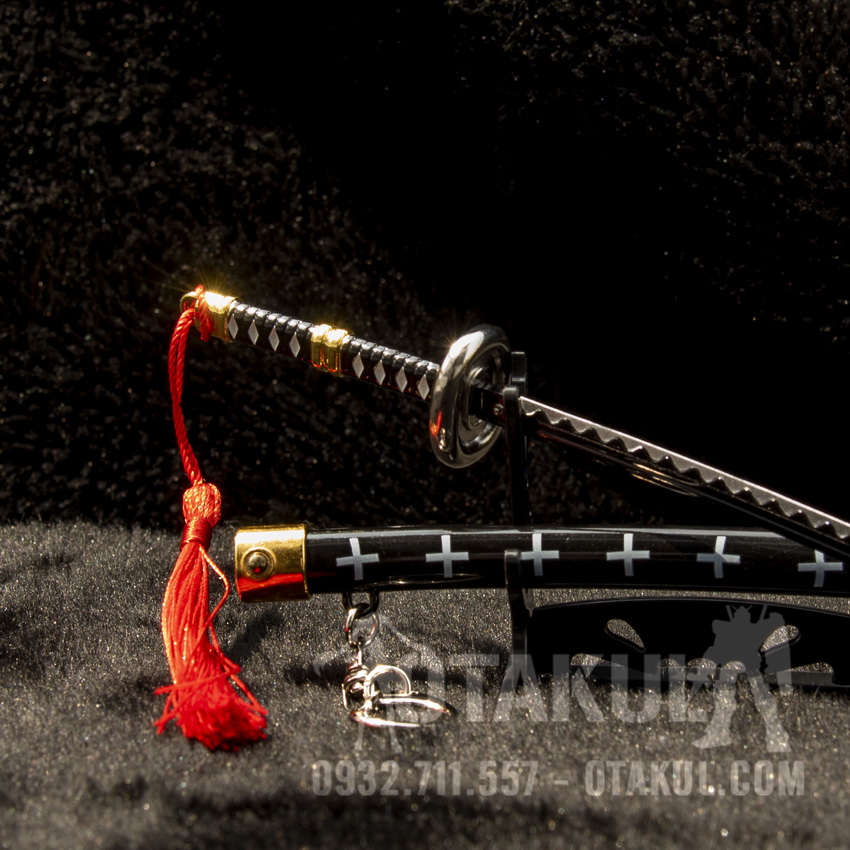 Móc Khóa Kiếm Kikoku Của Trafalgar Law - One Piece