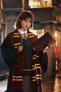 Áo Khoác Harry Potter Trường Hogwarts - Nhà Godric Gryffindor