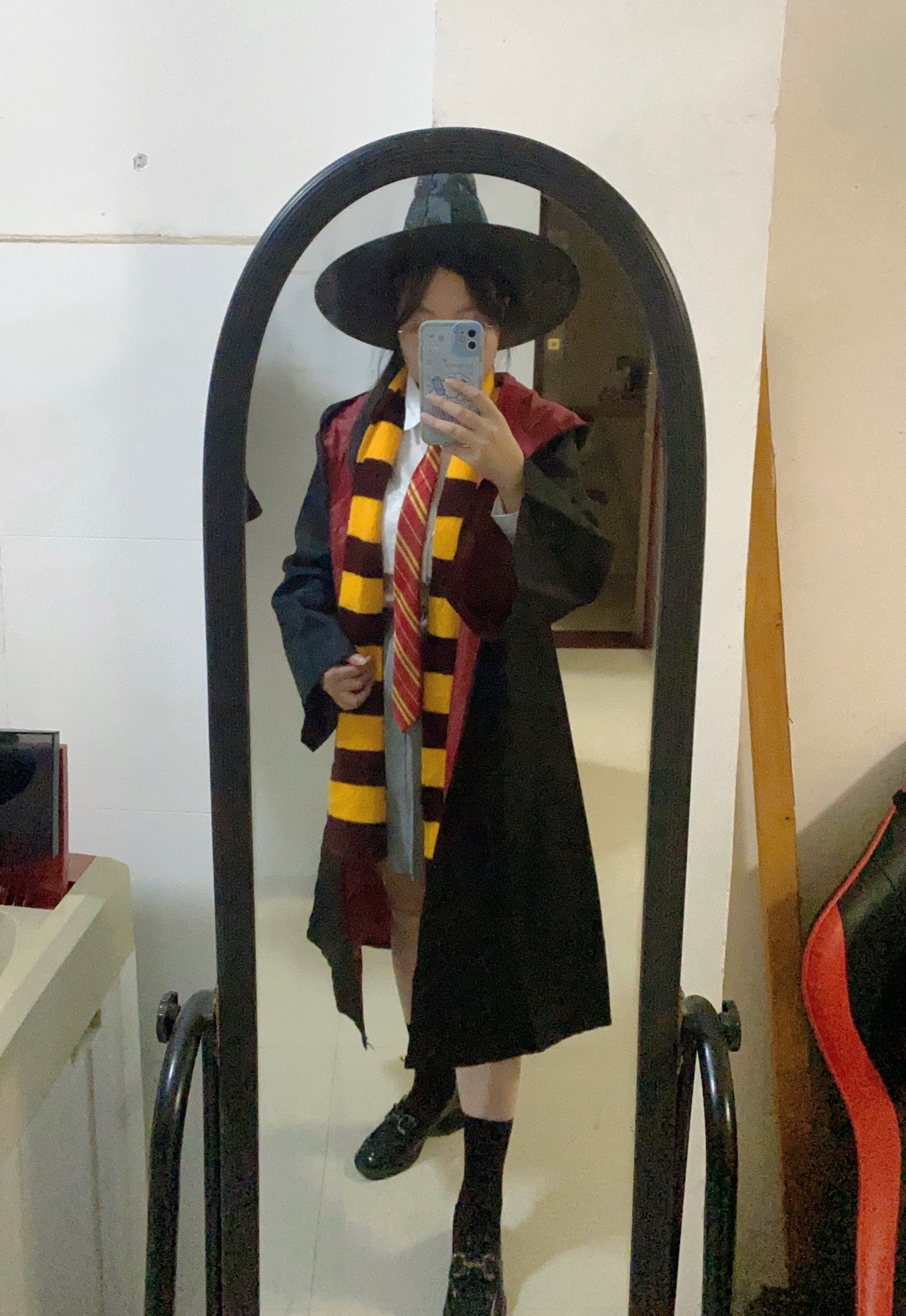 Áo Khoác Harry Potter Trường Hogwarts - Nhà Godric Gryffindor