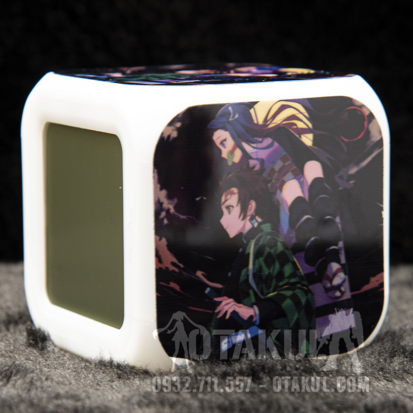 Đồng Hồ Báo Thức Vuông Zenitsu Agatsuma - Kimetsu No Yaiba