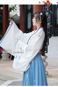 Hán Phục Cố Mộng Lam Tước