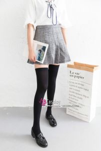 Vớ Nữ Sinh Đen Dài Qua Gối