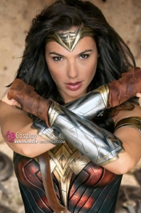 Giáp Tay Wonder Woman Loại Xịn