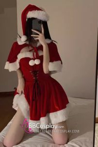 Bộ Noel Cúp Ngực Có Choàng Vai