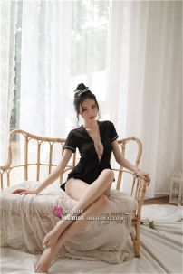 Nữ Tiếp Viên Sexy Đen