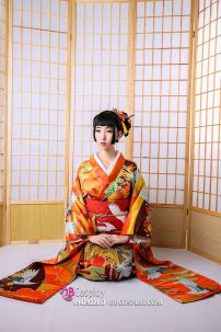 Kimono Tone Cam Hạc Bay