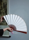 Quạt Giấy Trắng Trơn Cán Gỗ