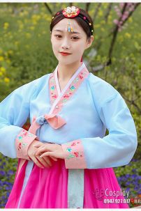 Đồ Hanbok HQ Đẹp Áo Xanh Váy Hồng Viền Carot Thêu Hoa