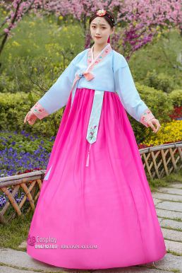 Trang Phục Hanbok HQ Đẹp Áo Xanh Váy Hồng Viền Carot Thêu Hoa