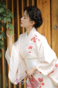 Áo Yukata Kimono Trắng Kem Tặng Kèm Thắt Lưng