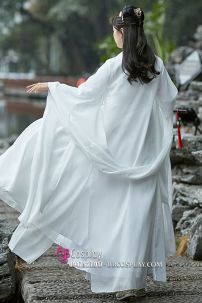 Đồ Hằng Nga Lữ Khách Vân Tề