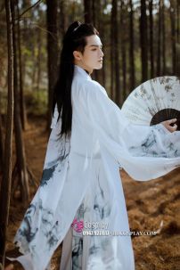 Hán Phục Thanh Thấu Dạ Tĩnh