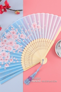 Quạt Xếp Hoa Nền Xanh