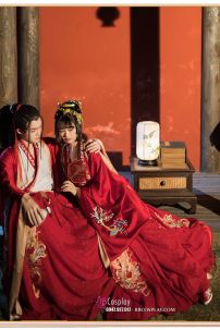 Hán Phục Cặp Đôi Song Long Hồng Môn Thêu Chính Hãng Váy 12M