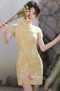 Sườn Xám Khổng Tước Nền Vàng Lime