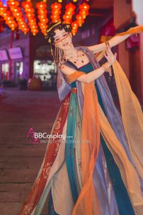 Đôn Hoàng Múa Tu Hoa Bế Nguyệt