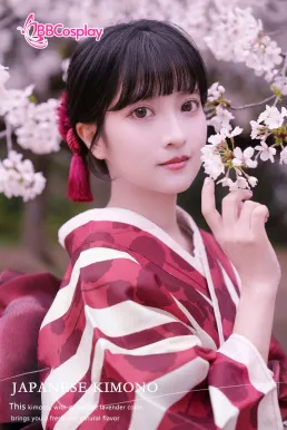 Yukata Kohaku Đỏ Sọc Trắng Vân Chìm Hoa Bách Hợp