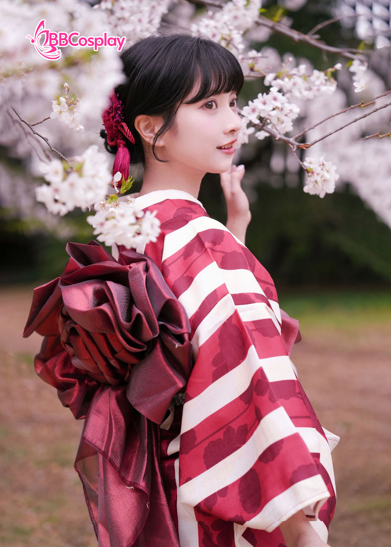 Yukata Kohaku Đỏ Sọc Trắng Vân Chìm Hoa Bách Hợp