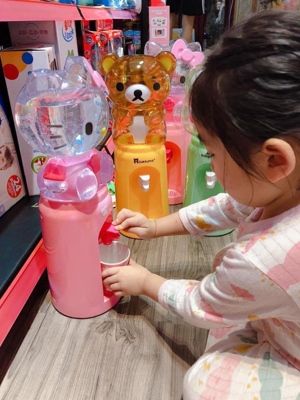 Bình 2L Chứa Nước Mini Cho Bé An Toàn Cao Cấp [Doraemon]